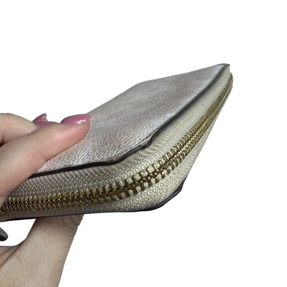 Coach Accordion Zip Wallet In Signature Canvas With Rexy - Picture 6 of 10